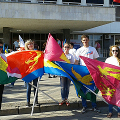 Волонтеры нашего вуза помогли проведению Дня флага