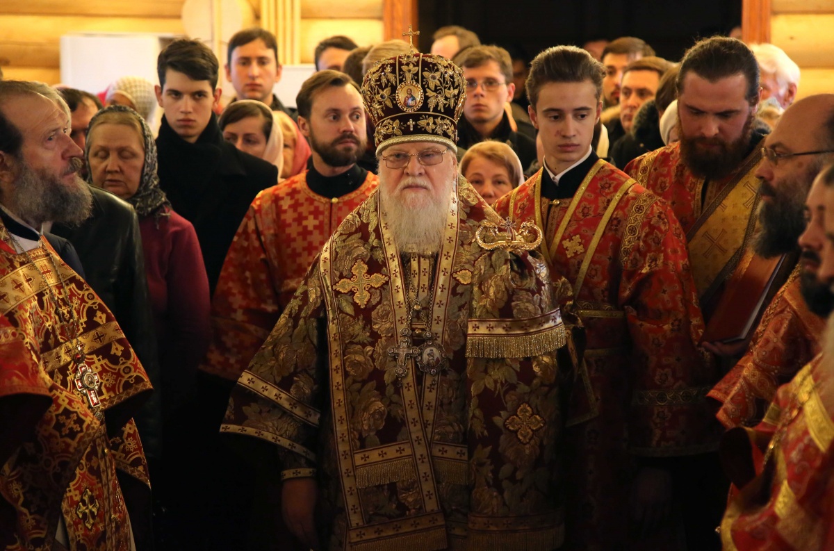 В храме при вузе состоялось богослужение