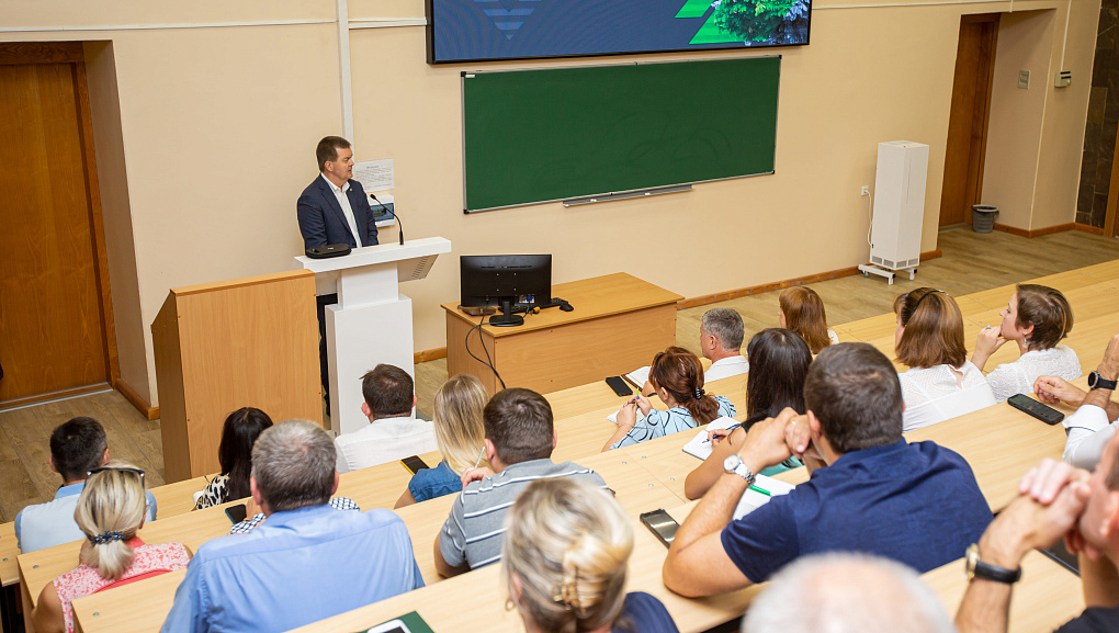 В КубГАУ состоялась презентация проекта «Пилотный биотехнологический центр»