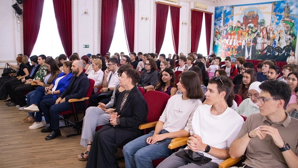  Патриотический клуб «Поиск» КУБГАУ – в «Коде единства»