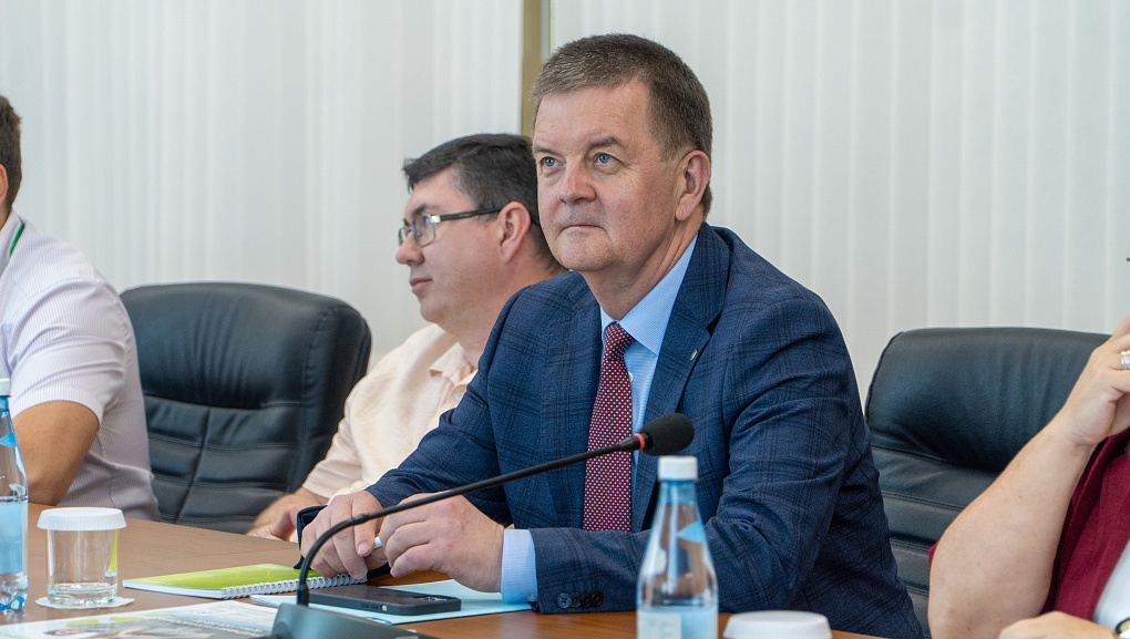 Ректор КубГАУ встретился с участниками Всероссийского «АгроВыпускного»