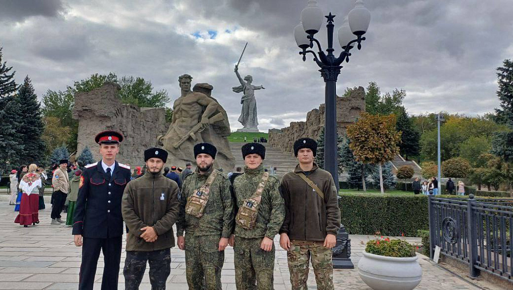 Казачья сотня КубГАУ на VI Всероссийском слёте казачьей молодёжи