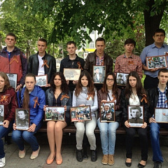 Наши студенты на параде Памяти