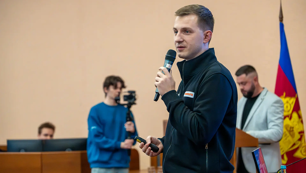 Добровольцы Кубани встретились с Артёмом Метелевым