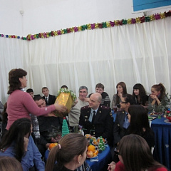 Новогодний праздник в детском доме села Великовечного