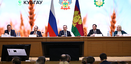 Губернатор Вениамин Кондратьев провёл предпосевное совещание в КубГАУ
