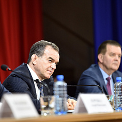 Губернатор провел предпосевное совещание в КубГАУ