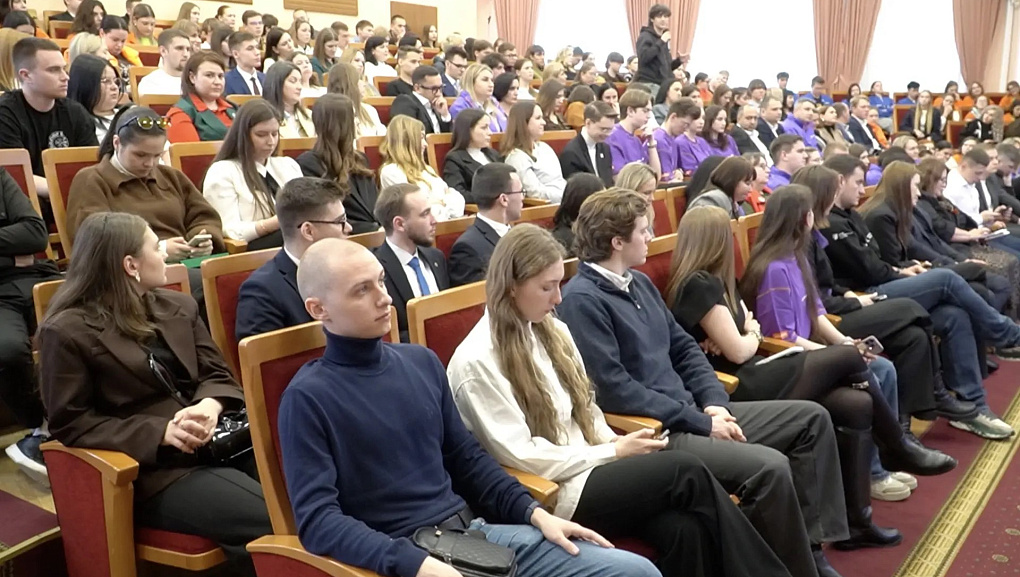 Добровольцы Кубани встретились с Артёмом Метелевым