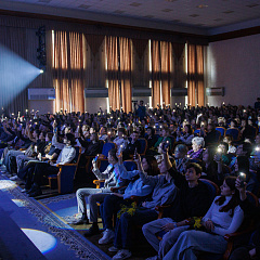 В КубГАУ поздравили женщин с Международным женским днём