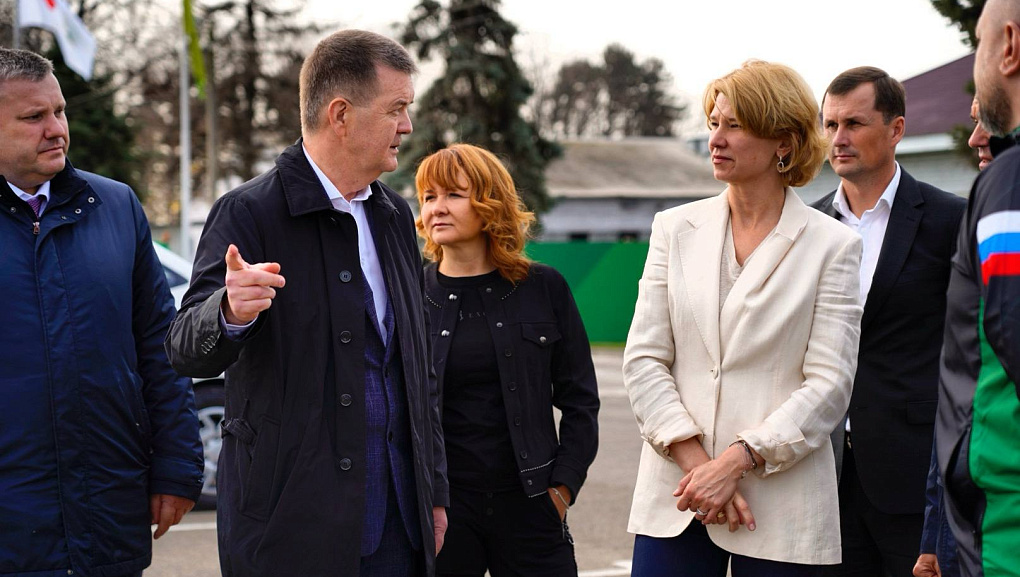 Глава Минсельхоза РФ Оксана Лут посетила учхоз «Краснодарское»