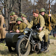 Возрождая историю