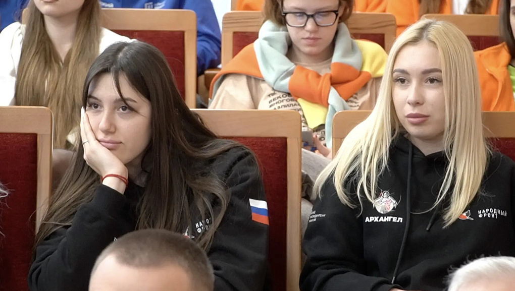 Добровольцы Кубани встретились с Артёмом Метелевым