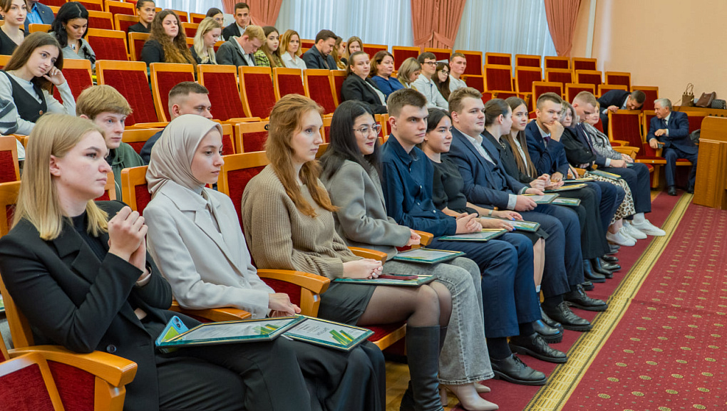 Стипендиаты Ученого совета Кубанского ГАУ получили заслуженные награды