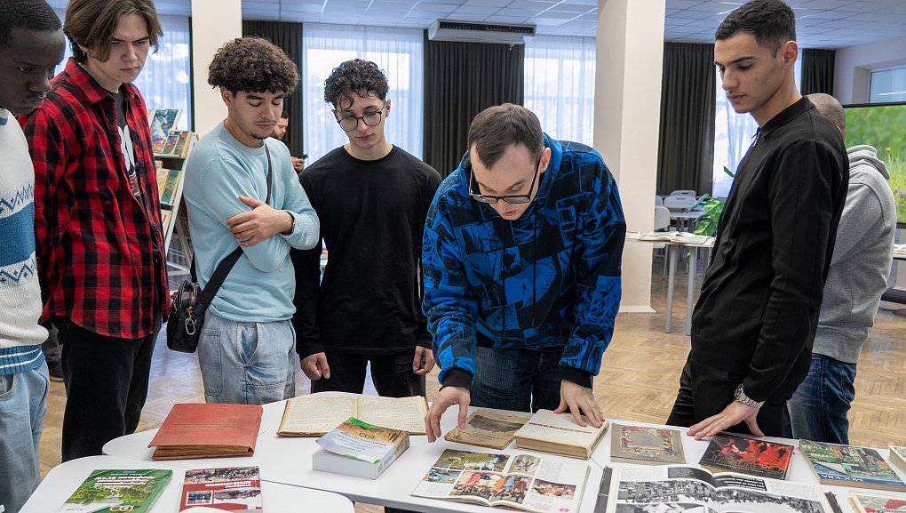 Путешествие в мир русской культуры