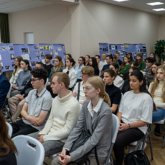 В КУБГАУ открылась патриотическая выставка 