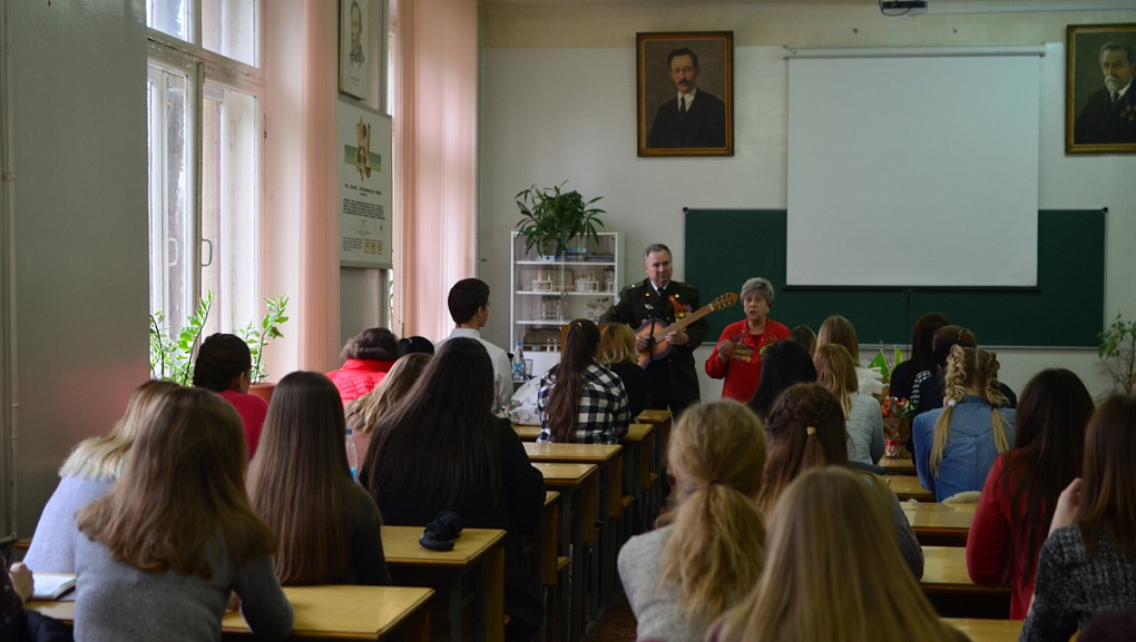 Я вспоминаю хлеб блокадных лет…