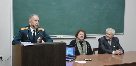 Космонавты Кубани в гостях у студентов-финансистов