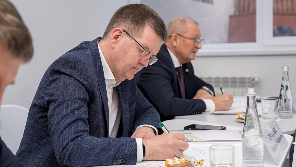 GigaChat обучился в аграрном вузе на 8 факультетах и успешно сдал выпускной экзамен