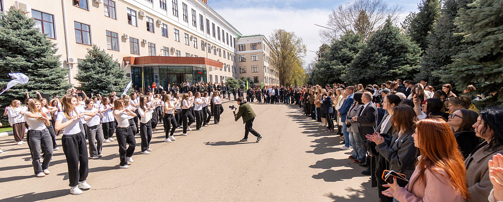 Факультету «Финансы и кредит» КубГАУ – 30 лет