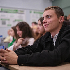 120 школьников познакомились с агронаукой