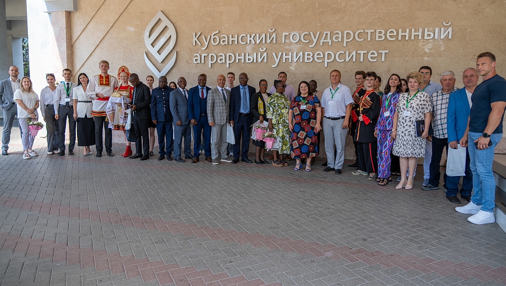 Делегация из Республики Зимбабве в Кубанском ГАУ