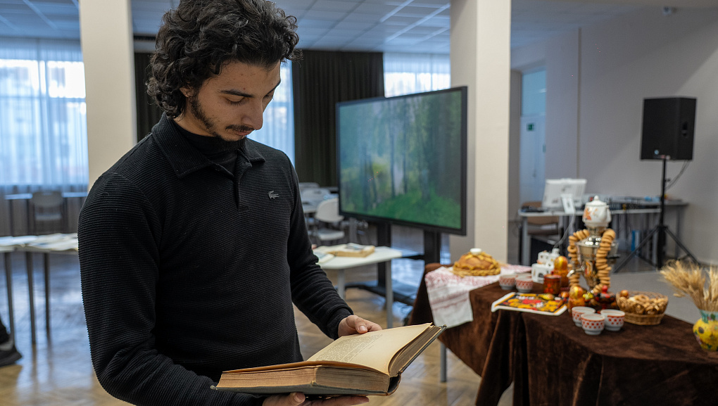 Путешествие в мир русской культуры