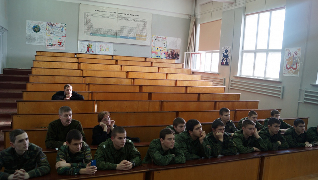 Ученики Краснодарской кадетской школы-интерната посетили КубГАУ