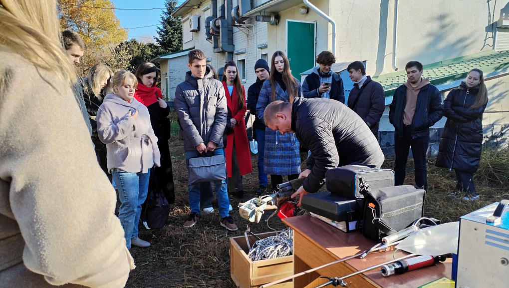 Студенты КубГАУ на практике в НИИ