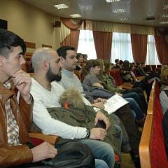 Meeting with foreign students of the university