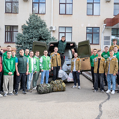Всё для фронта, всё для победы!