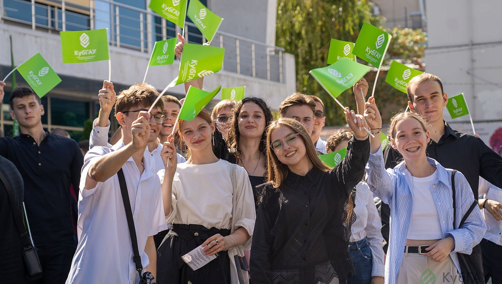  Freshmen Dedication to Students