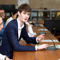 Студенты-юристы встретились с членом Центральной избирательной комиссии Антоном Лопатиным
